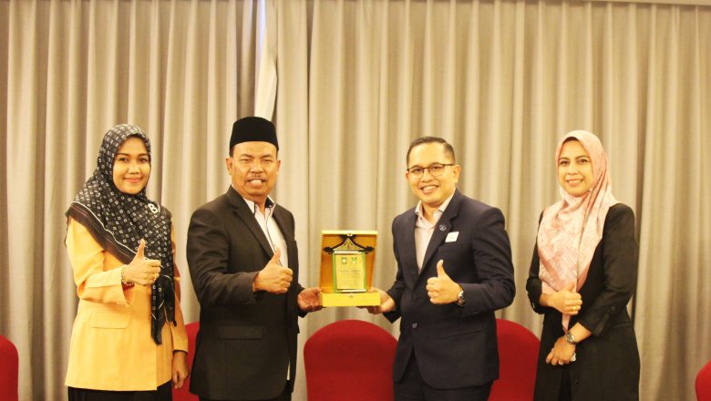 Novotel Pekanbaru Tandatangani MoU dengan SMK Negeri 1 Pekanbaru