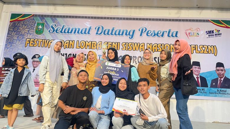 SMKN 1 Pekanbaru Juara Tari Kreasi di ajang FLS2N Propinsi Riau