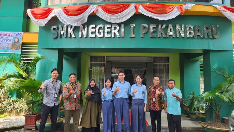 SMKN 1 Pekanbaru Juara LCTP Direktorat Jendral Pajak Kota Pekanbaru