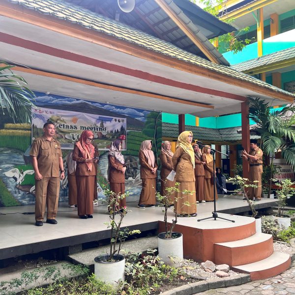 Semarak Classmeeting SMKN 1 Pekanbaru Tutup Rangkaian Ujian Akhir Semester 2024/2025