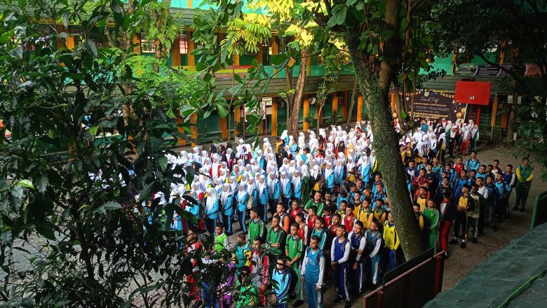 Penerimaan Siswa Baru dan Awal Masa Pra-MPLS di SMKN 1 Pekanbaru