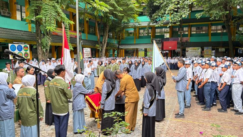 Estafet Kepemimpinan OSIS & MPK SMKN 1 Pekanbaru: Semangat Baru, Harapan Baru