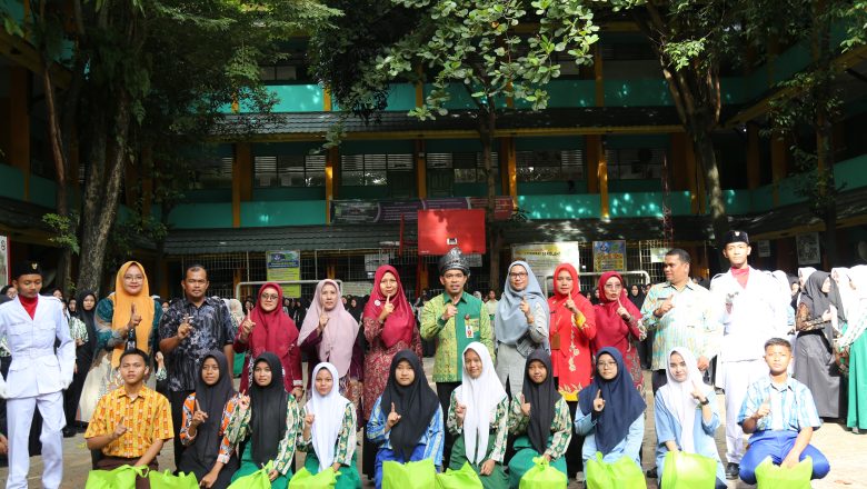 Bangga Jadi Siswa SMKN 1 Pekanbaru! Kunjungan Kepala Dinas Pendidikan Riau Penuh Pesan dan Motivasi