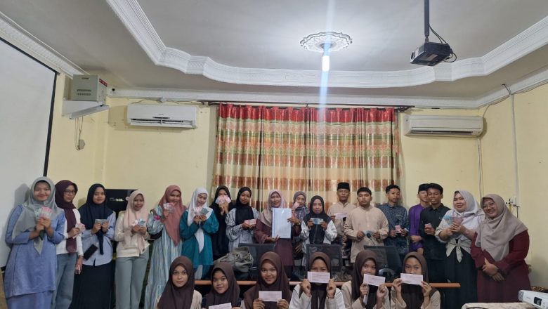 Penerimaan Beasiswa BAZNAS Berikan Dukungan Pendidikan bagi Siswa Terpilih SMKN 1 Pekanbaru