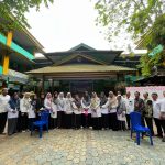 Pengembangan Kreativitas dan Inovasi melalui Pengadaan Bazar di SMKN 1 Pekanbaru