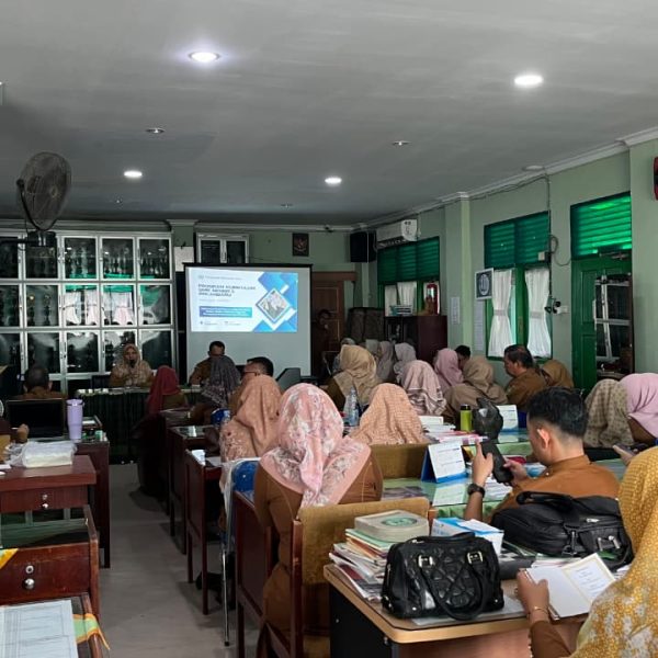 Mengawali Semester Baru, SMKN 1 Pekanbaru Gelar Rapat Awal Semester Tahun Pelajaran 2026-2027