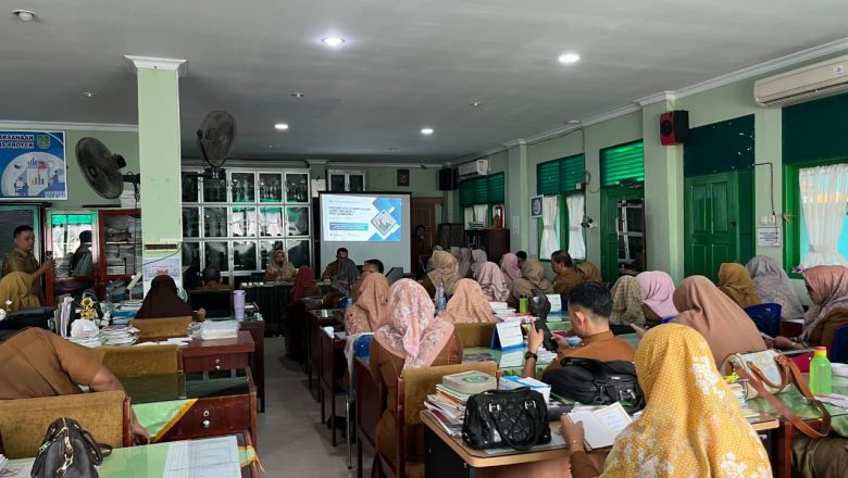 Mengawali Semester Baru, SMKN 1 Pekanbaru Gelar Rapat Awal Semester Tahun Pelajaran 2026-2027