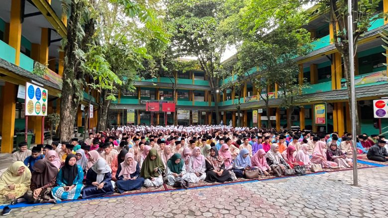 Peringatan Maulid Nabi Muhammad SAW 1448 H di SMK Negeri 1 Pekanbaru