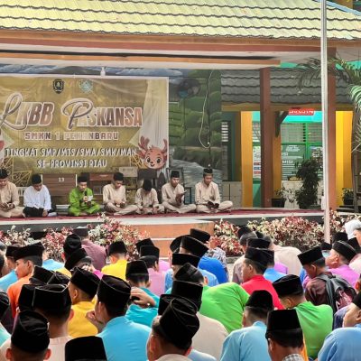 Kegiatan Imtaq Jumat di SMK Negeri 1 Pekanbaru