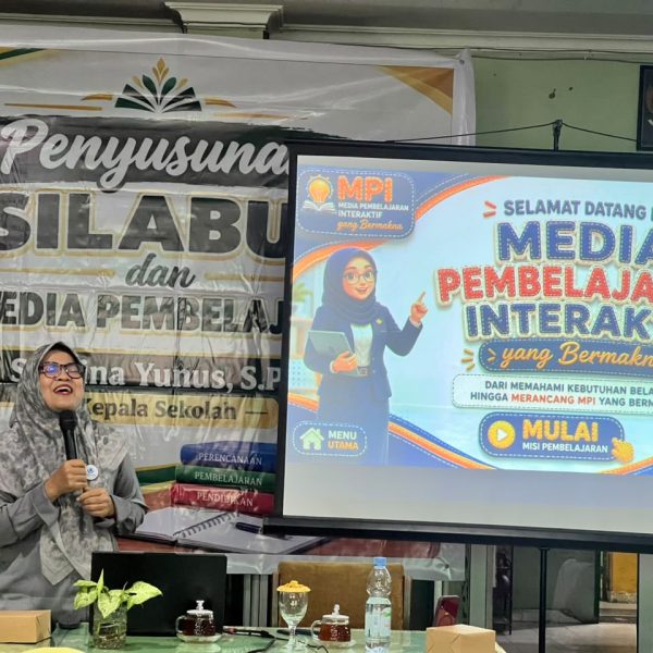 SMK Negeri 1 Pekanbaru Gelar Workshop Media Pembelajaran Interaktif: “Dari Memahami Kebutuhan Belajar Hingga Merancang MPI yang Bermakna”